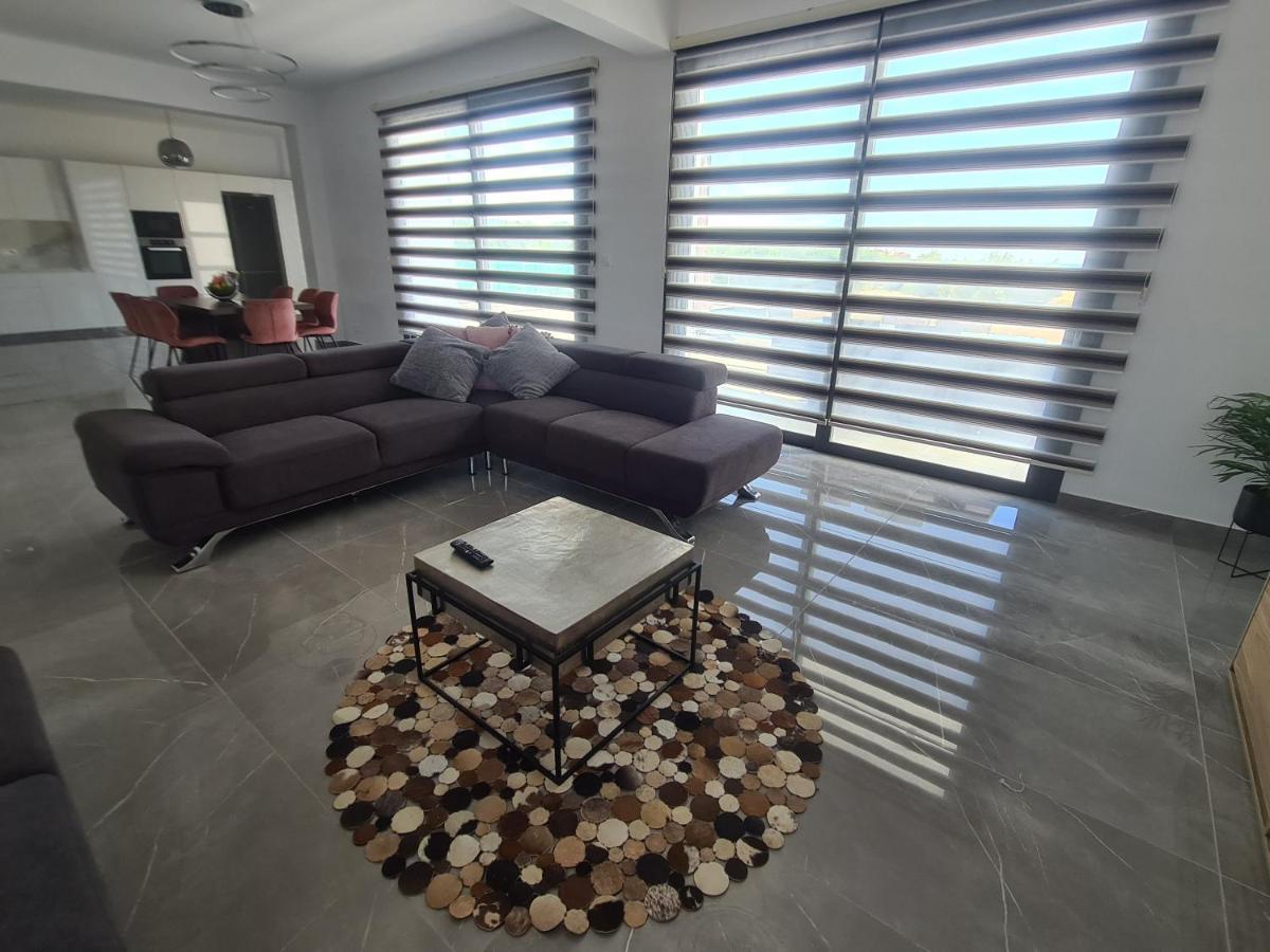 Eva Luxury Villa Latzi Exterior foto